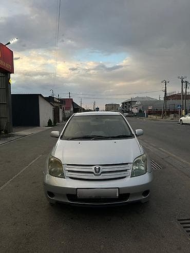 ist: Toyota Ist: 2004 г., 1.3 л, Автомат, Бензин, Хэтчбэк — 1