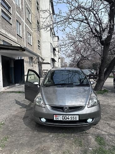 honda civic ferio: Honda Fit: 2003 г., 1.5 л, Хэтчбэк — 2