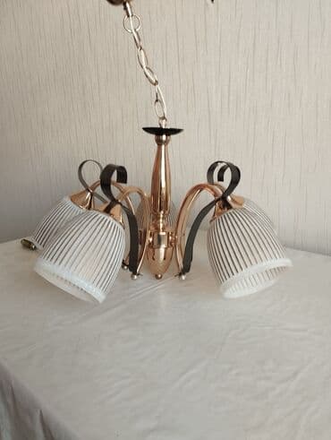 Потолочная люстра на цепи с 5 плафонами - Тип: подвесная люстра на