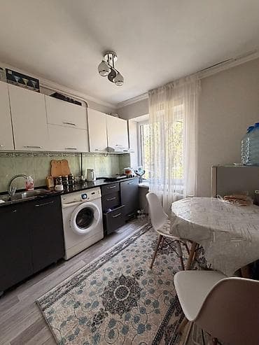Батирлер: 2 бөлмө, 42 м², Хрущевка, 1 кабат, Косметикалык ремонт — 1