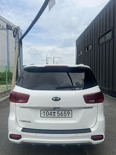 Транспорт: Kia Carnival: 2020 г., 2.2 л, Автомат, Дизель, Минивэн — 6