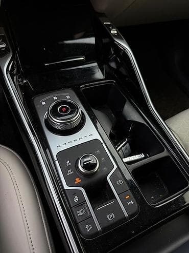sorento kia: Kia Sorento: 2021 г., 1.6 л, Автомат, Гибрид, Кроссовер — 9