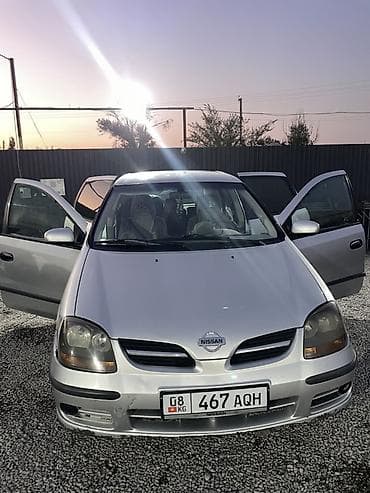 Nissan Almera Tino: 2001 г., 1.8 л, Кол менен иштөөчү, Бензин, Вэн/Минивэн — 1