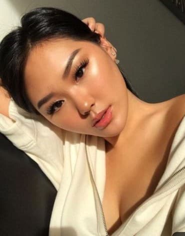 сколько стоит обучение на мастера маникюра: Вечерний, Дневной, Свадебный, Сертифицированный визажист, Профессиональная косметика — 2