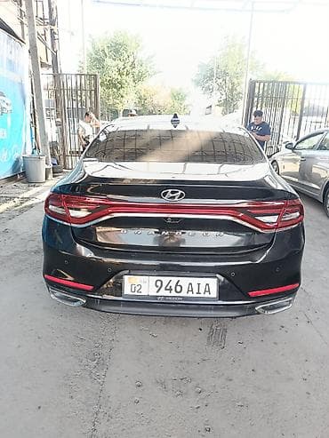 сломанные машины: Hyundai Genesis: 2018 г., 3 л, Автомат, Газ, Седан — 6