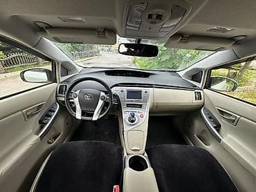 ключи приус: Toyota Prius: 2014 г., Гибрид, Хэтчбэк — 7