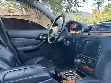Транспорт: Mercedes-Benz S-Class: 2003 г., 4.3 л, Автомат, Бензин, Седан — 7