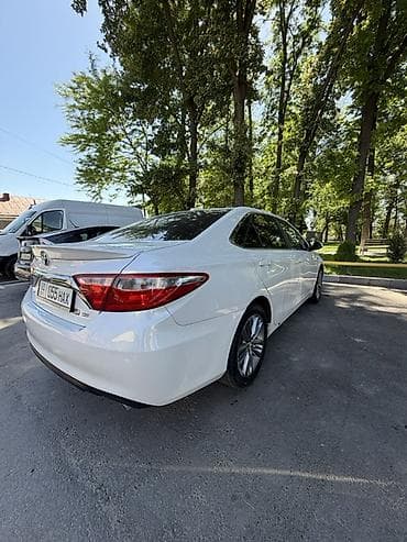 Унаа сатуу: Toyota Camry: 2015 г., 2.5 л, Вариатор, Гибрид, Седан — 2