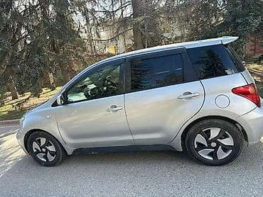 Продажа авто: Toyota Ist: 2003 г., 1.5 л, Автомат, Бензин, Хэтчбэк — 8
