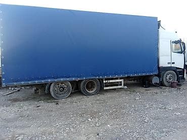 Грузовик, Volvo, Стандарт, 7 т, Б/у at lalafo.kg Грузовик, Volvo, Стандарт, 7 т, Б/у