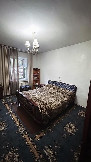без мебели: 🏡 Продается уютный дом в районе Пишпек! 📍 Дом расположен по улице — 3