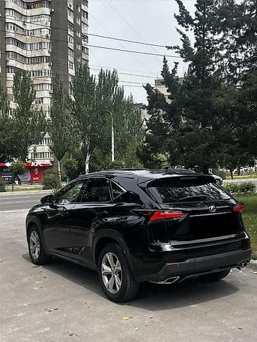 продаю туманки: Lexus NX: 2017 г., 2 л, Автомат, Бензин, Кроссовер — 2