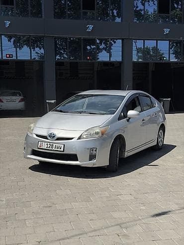 1: Toyota Prius: 2011 г., 1.8 л, Вариатор, Гибрид, Хэтчбэк — 1