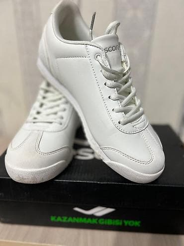 Туфли: Женские кроссовки новые один раз одевала — 2