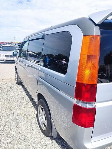 водный мото: Honda Stepwgn: 2003 г., 0.2 л, Автомат, Бензин, Минивэн — 2
