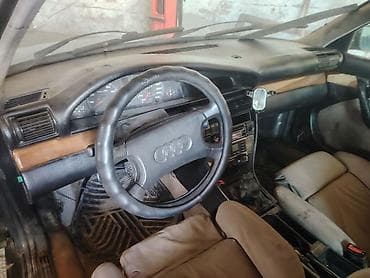 Audi 100: 1992 г., Механика, Бензин, Седан