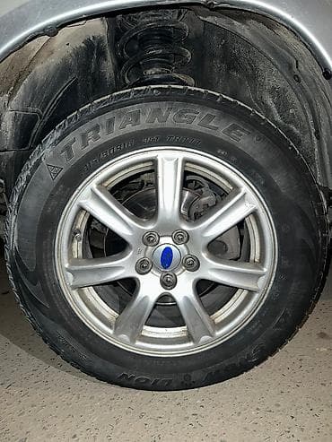 a 140: Колеса в сборе 215 / 60 / R 16, Зимняя шипованная, Б/у, Комплект, Легковые, Литые, отверстий - 5 — 1