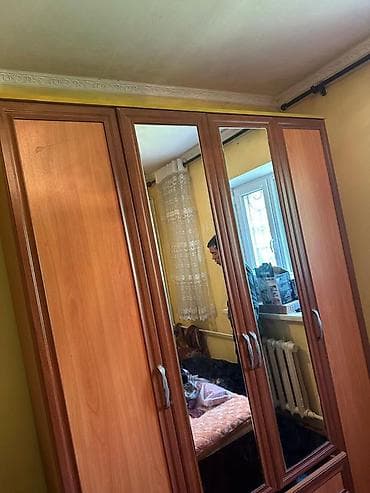 постельное белье бишкек мадина: Трёхстворчатый шкаф-купе (распашные двери) из ЛДСП в тёплом оттенке — 4