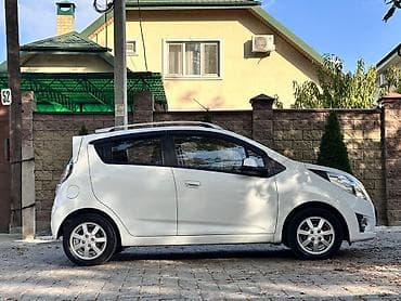 c4 a6: Chevrolet Spark: 2013 г., Ручные, Бензин, Хэтчбэк — 3
