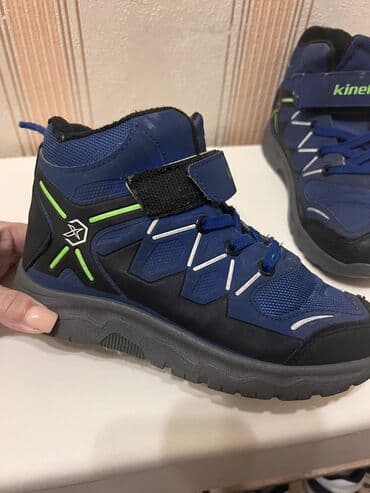 зимние сопоги: Ботиночки Деми В очень хорошем состоянии! Размер 33 идут в размер — 4