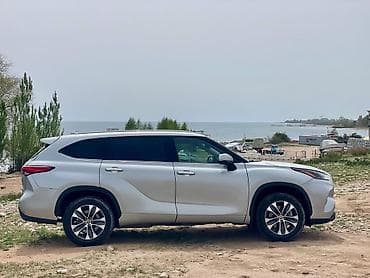 Toyota: Toyota Highlander: 2022 г., 2.5 л, Автомат, Гибрид, Кроссовер — 3