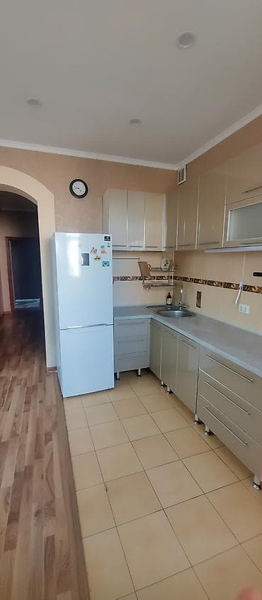 3 комнаты, Риэлтор, Без подселения, С мебелью полностью