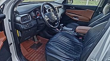 задняя шторка w210: Kia Sorento: 2018 г., 2 л, Автомат, Дизель, Кроссовер — 8