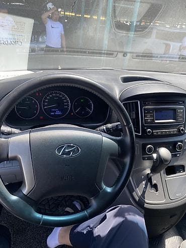 hyundai starex: Hyundai Grand Starex: 2019 г., 2.5 л, Автомат, Дизель, Бус — 6