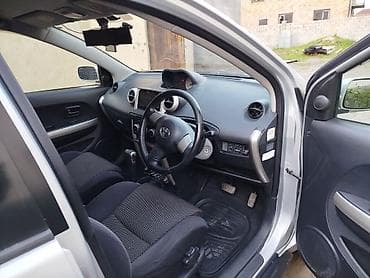 бампер на тойота: Toyota Ist: 2003 г., 1.5 л, Хэтчбэк — 5