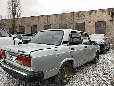 ВАЗ (ЛАДА) 2107: 2010 г., 1.6 л, Седан at lalafo.kg ВАЗ (ЛАДА) 2107: 2010 г., 1.6 л, Седан