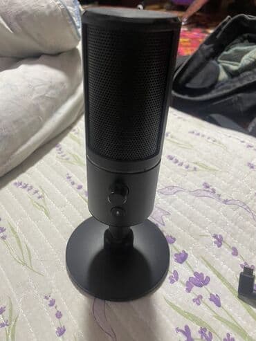 блоки питания для ноутбуков 14 в: Настольный USB-микрофон для стриминга, подкастов и видеосвязи Razer — 1