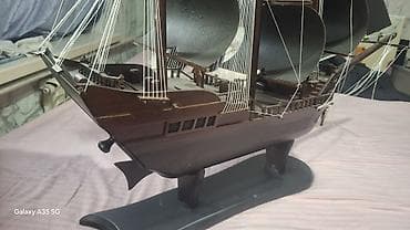 звездные войны: Декоративная модель парусного корабля на подставке - Материал — 3