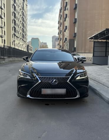 Lexus ES: 2021 г., 2.5 л, Вариатор, Гибрид, Седан