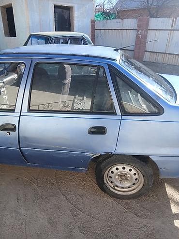 авто в канте: Daewoo Nexia: 2008 г., Седан — 10