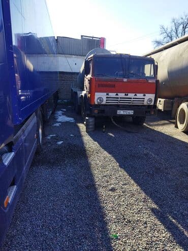 Ламинат: Автоцистерна на базе тягача КАМАЗ - Марка/модель шасси: КАМАЗ — 2