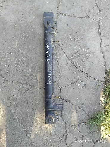 Mitsubishi Pajero W44 Бачок радиатора, Мицубиси Паджеро В44 Бачок