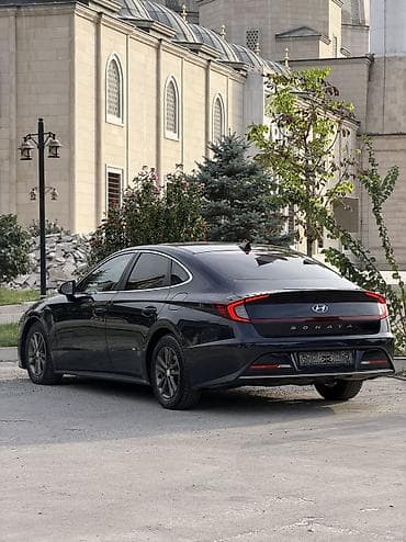 byd e2 2023: Hyundai Sonata: 2019 г., 2 л, Автомат, Бензин, Седан — 2
