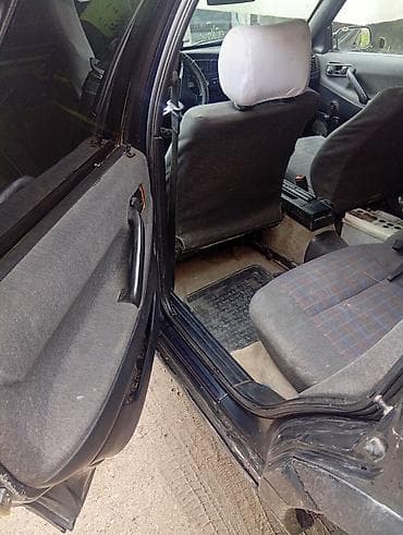 mitsubishi kolt: Volkswagen Passat Variant: 1992 г., 1.8 л, Механика, Бензин, Универсал — 8