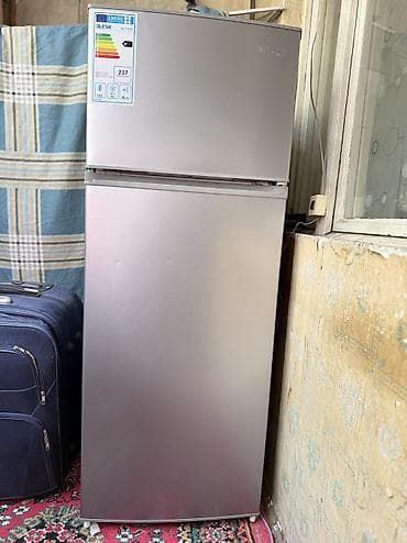 nokia 700: Холодильник Blesk, Б/у, Двухкамерный — 5