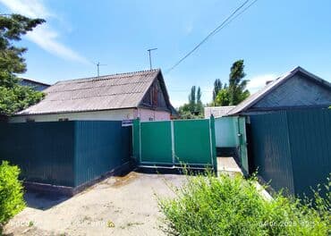 дом на той: Дом, 50 м², 3 комнаты, Агентство недвижимости, Старый ремонт — 2