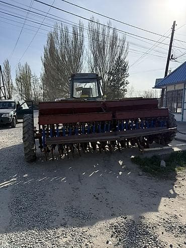 w210 55: Трактор с прицепной сеялкой Комплект: колесный трактор тягового — 3