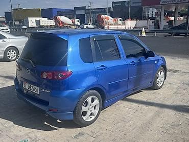Mazda Demio: 2003 г., 1.5 л, Автомат, Бензин, Хэтчбэк — 8