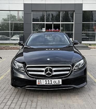 есть рассрочка: Mercedes-Benz E-Class: 2017 г., 2 л, Автомат, Бензин, Седан — 2