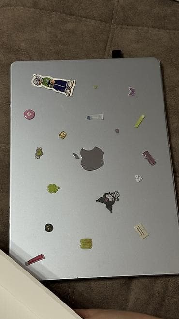 retina: Apple MacBook Air m4 (sky blue ) - Дисплей: 15.3 тонкие рамки, - — 1