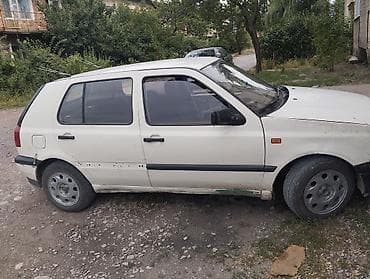 кочкор авто: Volkswagen Golf: 1993 г., 1.4 л, Кол менен иштөөчү, Хетчбек — 2