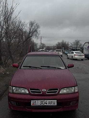 Nissan Primera: 1999 г., Седан