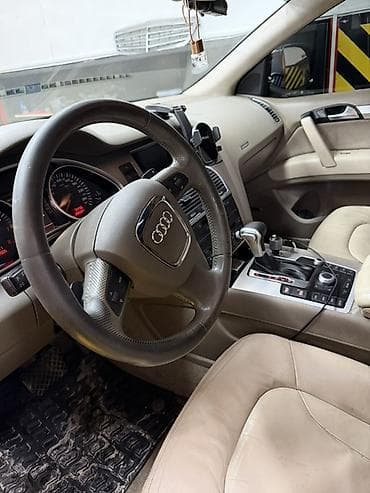 step 2: Audi Q7: 2006 г., 4.2 л, Автомат, Бензин, Кроссовер — 6