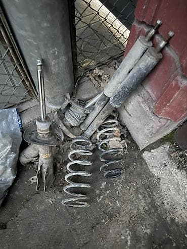 пружина цивик: Комплект амортизаторов Honda 2008 г., Б/у, Оригинал — 1