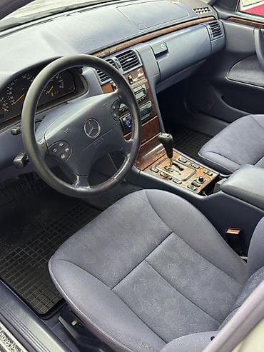 Продажа авто: Mercedes-Benz E-Class: 2000 г., 2.4 л, Автомат, Бензин, Седан — 9