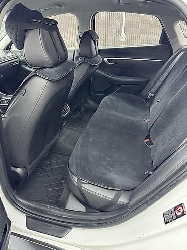 Продажа авто: Hyundai Sonata: 2021 г., 2 л, Автомат, Газ, Седан — 4